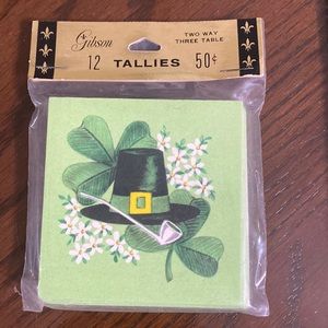 Vintage Gibson bridge two way three table tallies st. Patricks